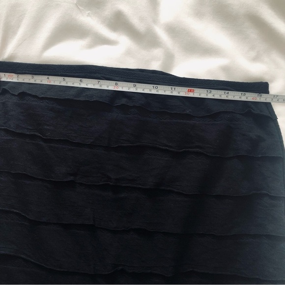 💜3/$30 Max Studio Large Straight Short Knit Black Skirt Layers Elastic Waist - Picture 2 of 6